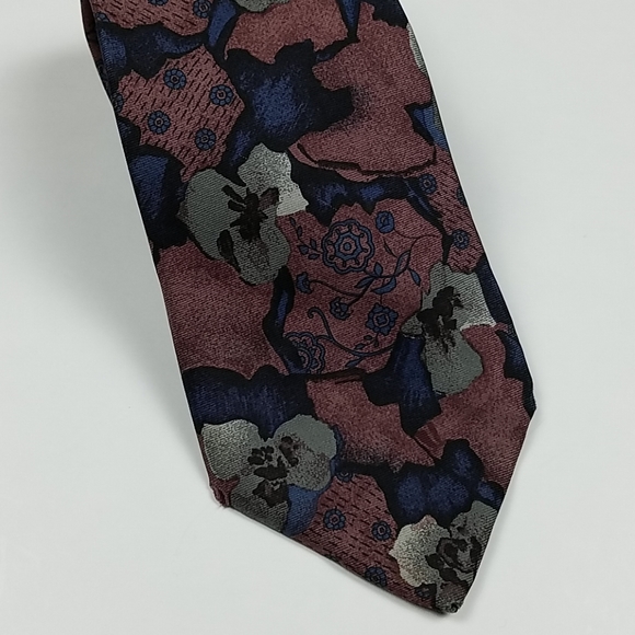 Yves Saint Laurent Other - Yves Saint Laurent vintage floral silk tie